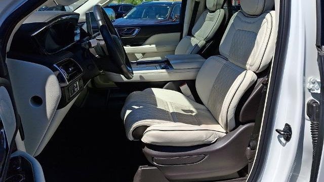 2024 Lincoln Navigator L Black Label