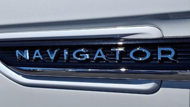 2024 Lincoln Navigator L Black Label