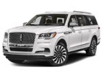 2024 Navigator L Thumbnail 1