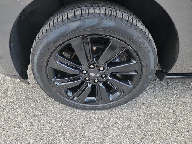 2024 Lincoln Navigator - $63,035