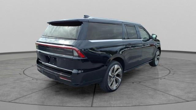 2025 Lincoln Navigator L Black Label