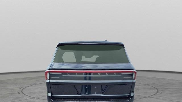 2025 Lincoln Navigator L Black Label