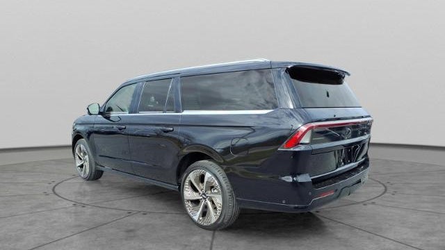 2025 Lincoln Navigator L Black Label