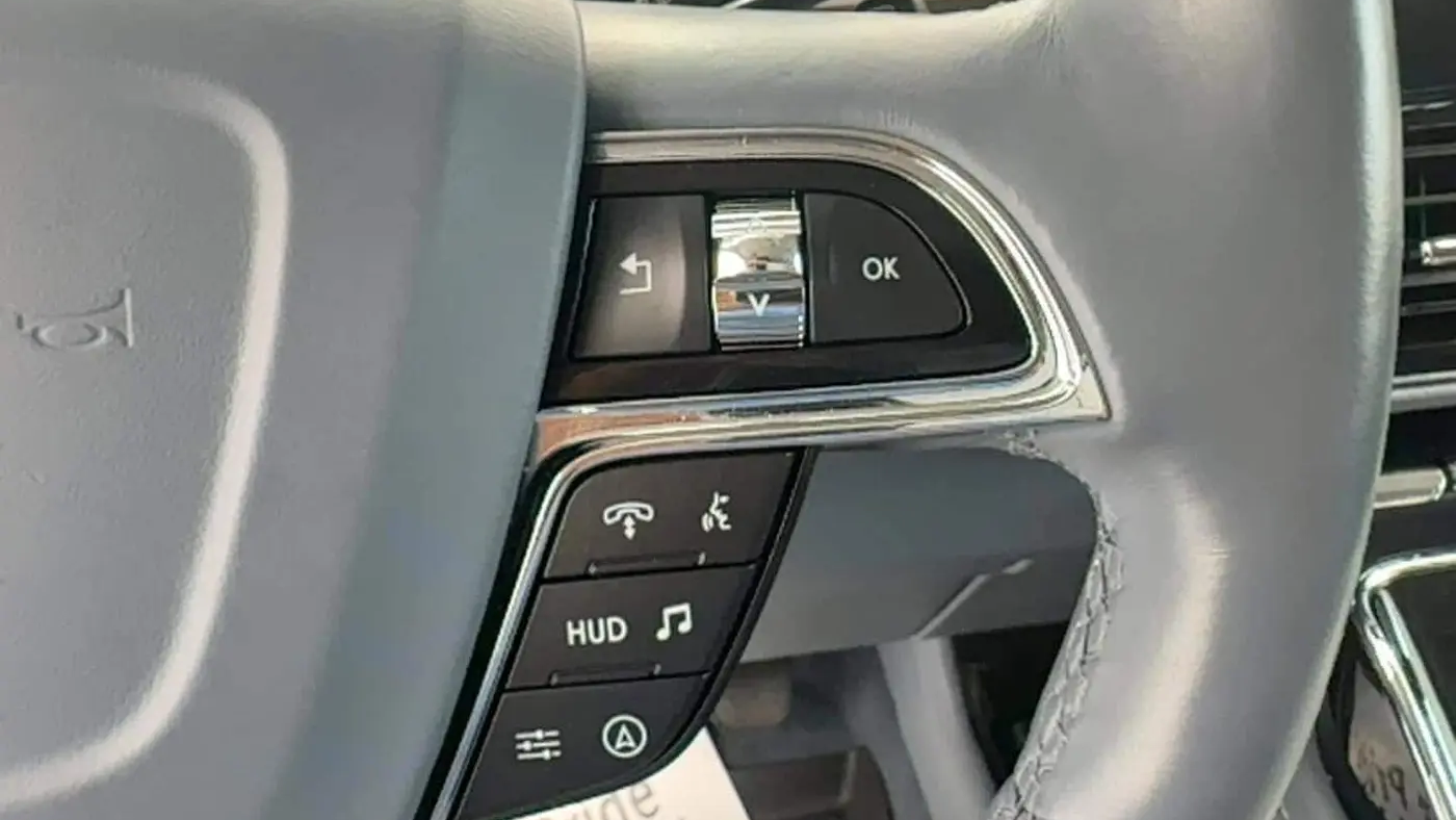 2023 Lincoln Navigator L Black Label