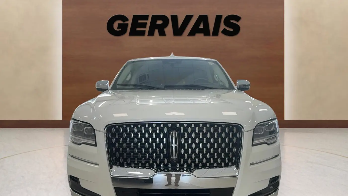 2023 Lincoln Navigator L Black Label