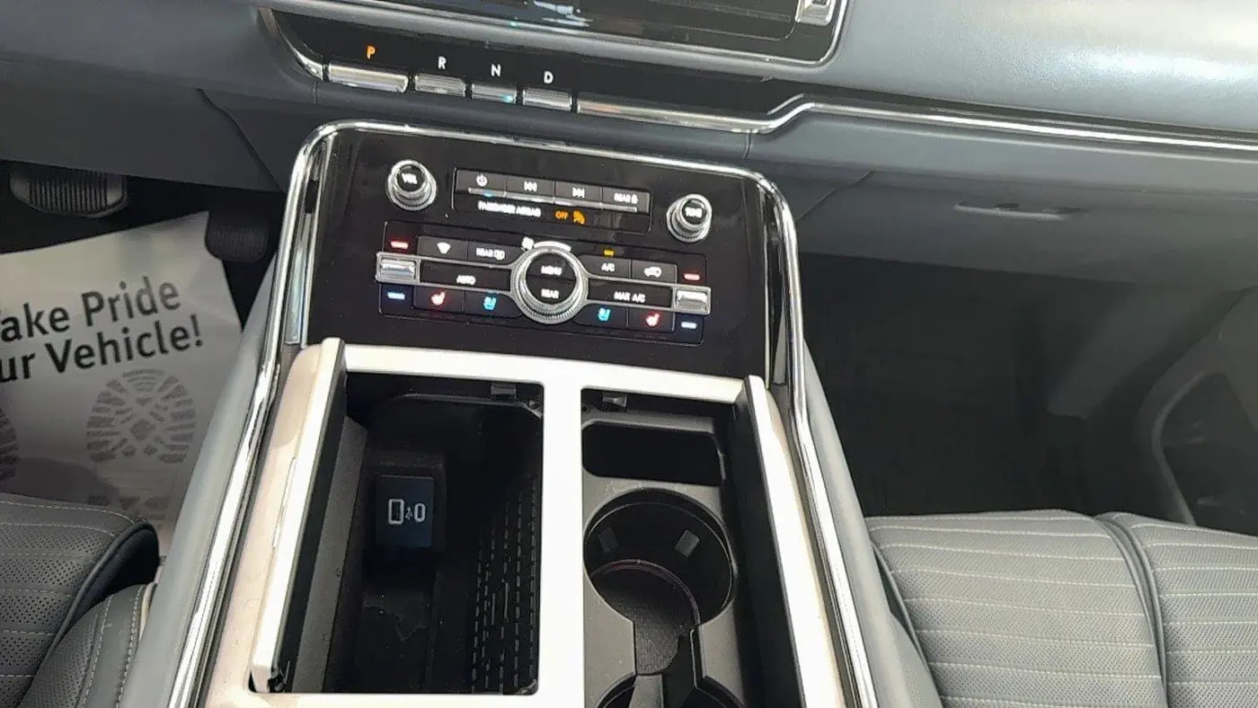 2023 Lincoln Navigator L Black Label