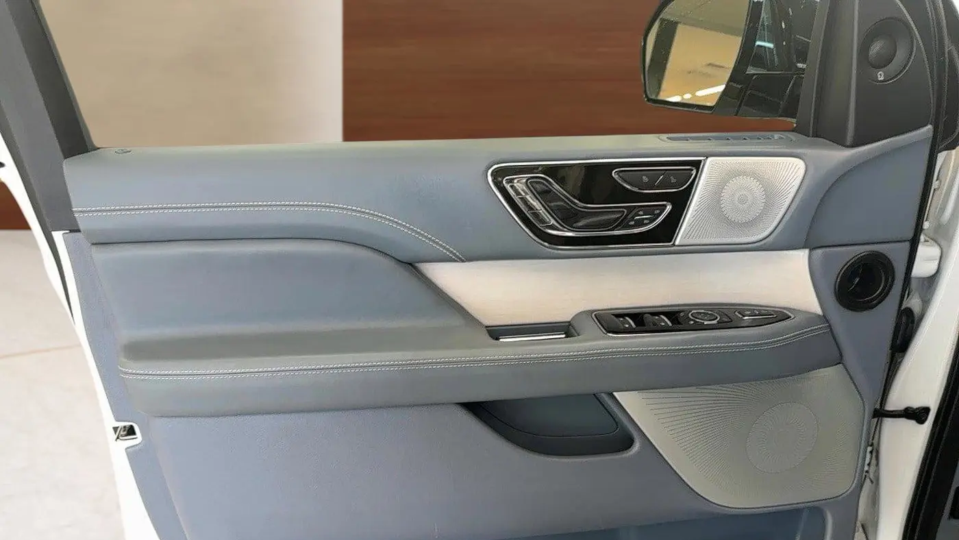 2023 Lincoln Navigator L Black Label