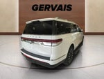 2023 Navigator L Thumbnail 5