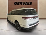 2023 Navigator L Thumbnail 7