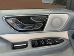2023 Navigator L Thumbnail 20