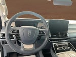 2023 Navigator L Thumbnail 23
