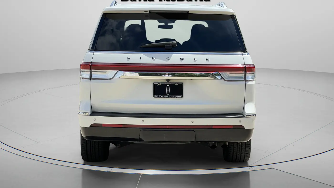 2024 Lincoln Navigator L Black Label