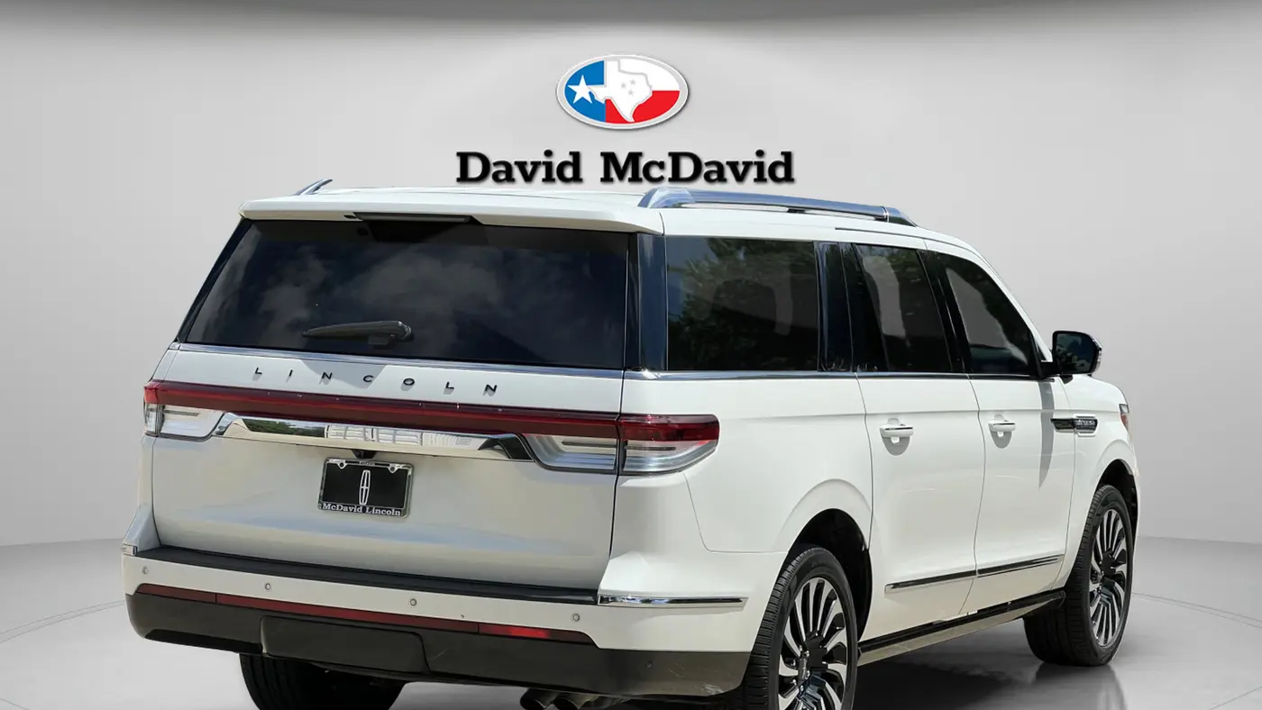 2024 Lincoln Navigator L Black Label