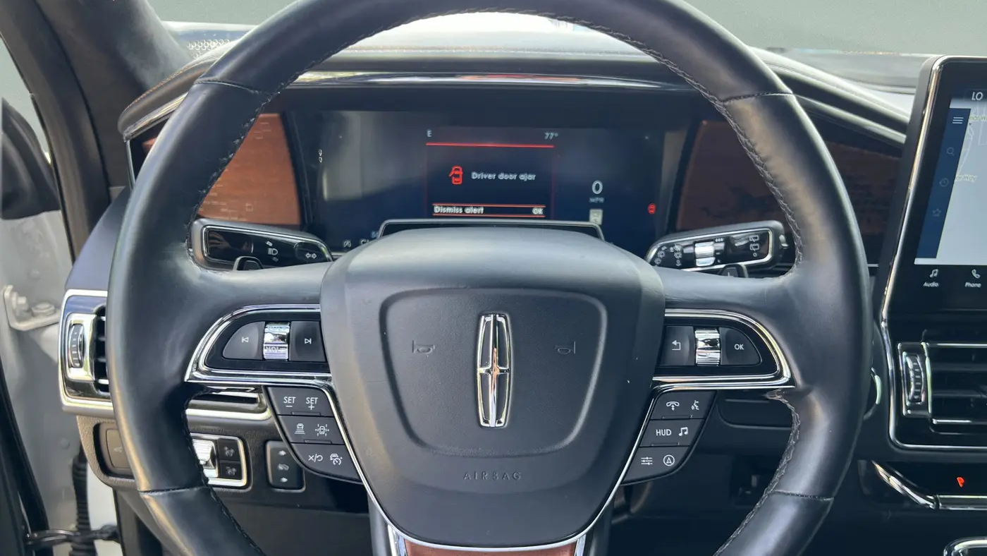 2024 Lincoln Navigator L Black Label
