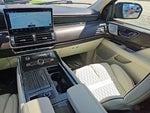 2024 Navigator L Thumbnail 11