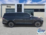2023 Navigator L Thumbnail 4