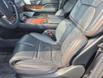 2023 Navigator L Thumbnail 15
