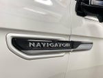 2023 Navigator L Thumbnail 16