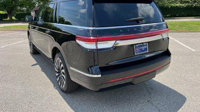 2023 Lincoln Navigator L Black Label