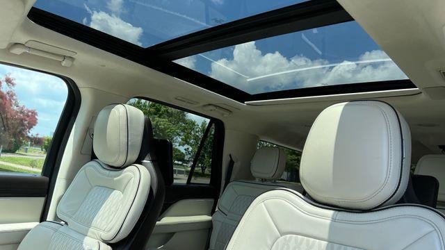 2023 Lincoln Navigator L Black Label