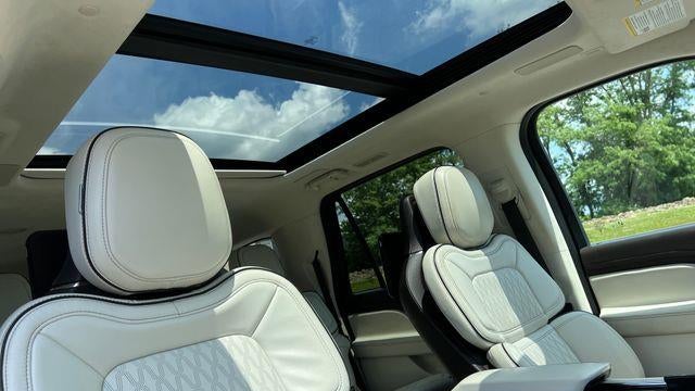 2023 Lincoln Navigator L Black Label