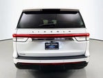 2023 Navigator L Thumbnail 6