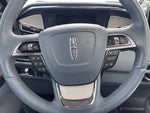 2023 Navigator L Thumbnail 5