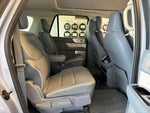 2023 Navigator L Thumbnail 23