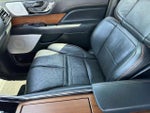 2024 Navigator L Thumbnail 17