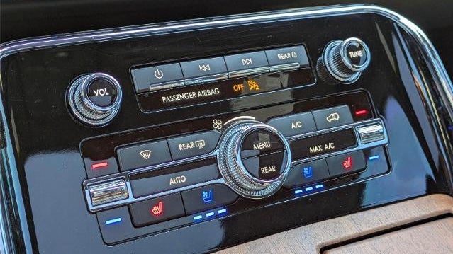 2024 Lincoln Navigator L Black Label