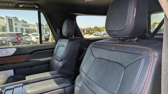 2024 Lincoln Navigator L Black Label