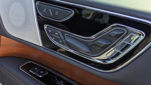 2024 Lincoln Navigator L Black Label