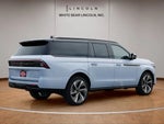 2025 Navigator L Thumbnail 5