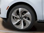 2025 Navigator L Thumbnail 9