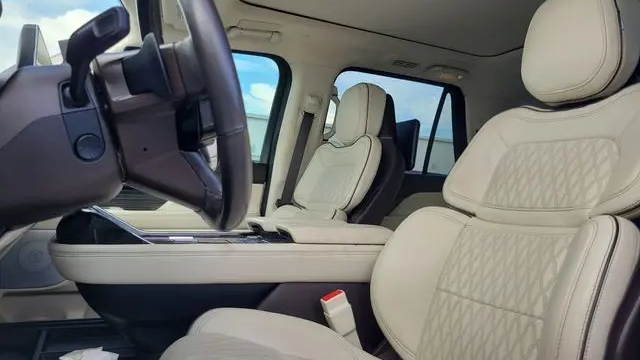 2023 Lincoln Navigator L Black Label