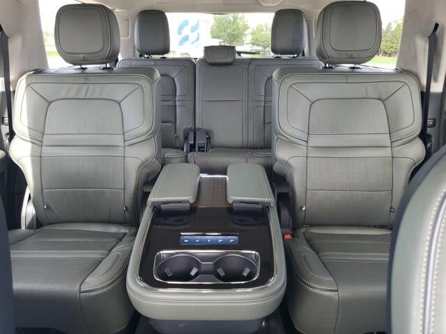2023 Lincoln Navigator - $62,995