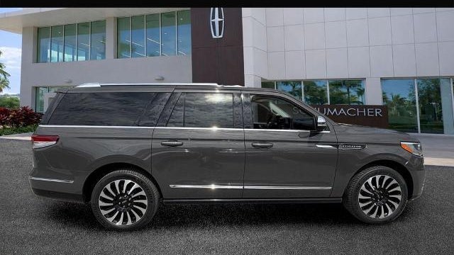 2023 Lincoln Navigator L Black Label