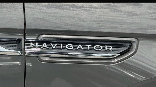 2023 Lincoln Navigator L Black Label