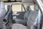 2023 Navigator L Thumbnail 25