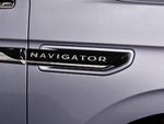 2023 Navigator L Thumbnail 10