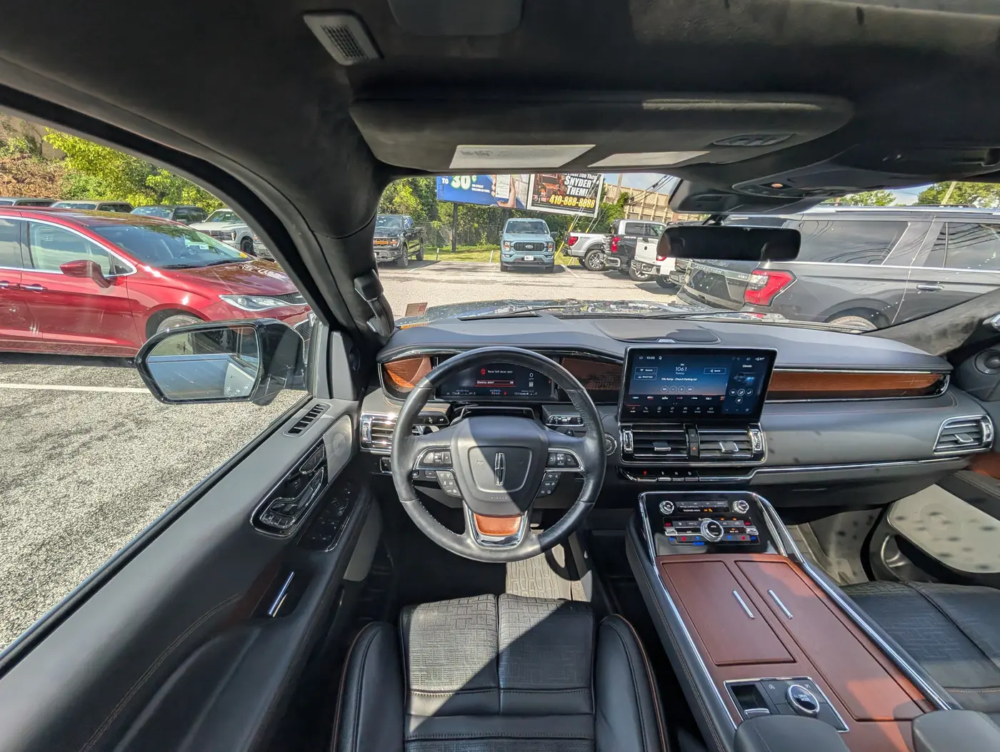2024 Lincoln Navigator - $71,000