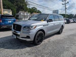 2024 Navigator L Thumbnail 2