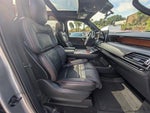 2024 Navigator L Thumbnail 11