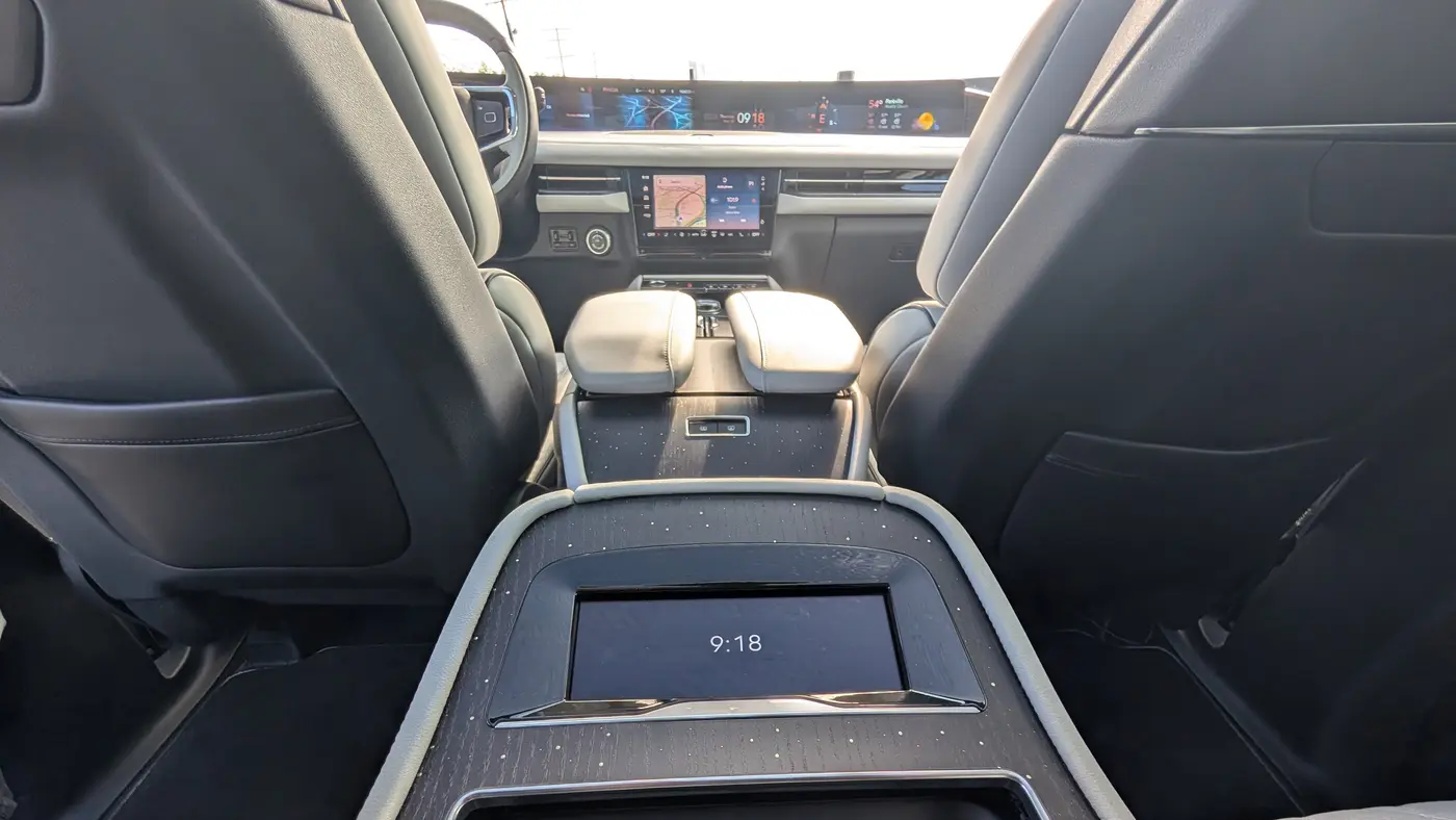 2025 Lincoln Navigator L Black Label