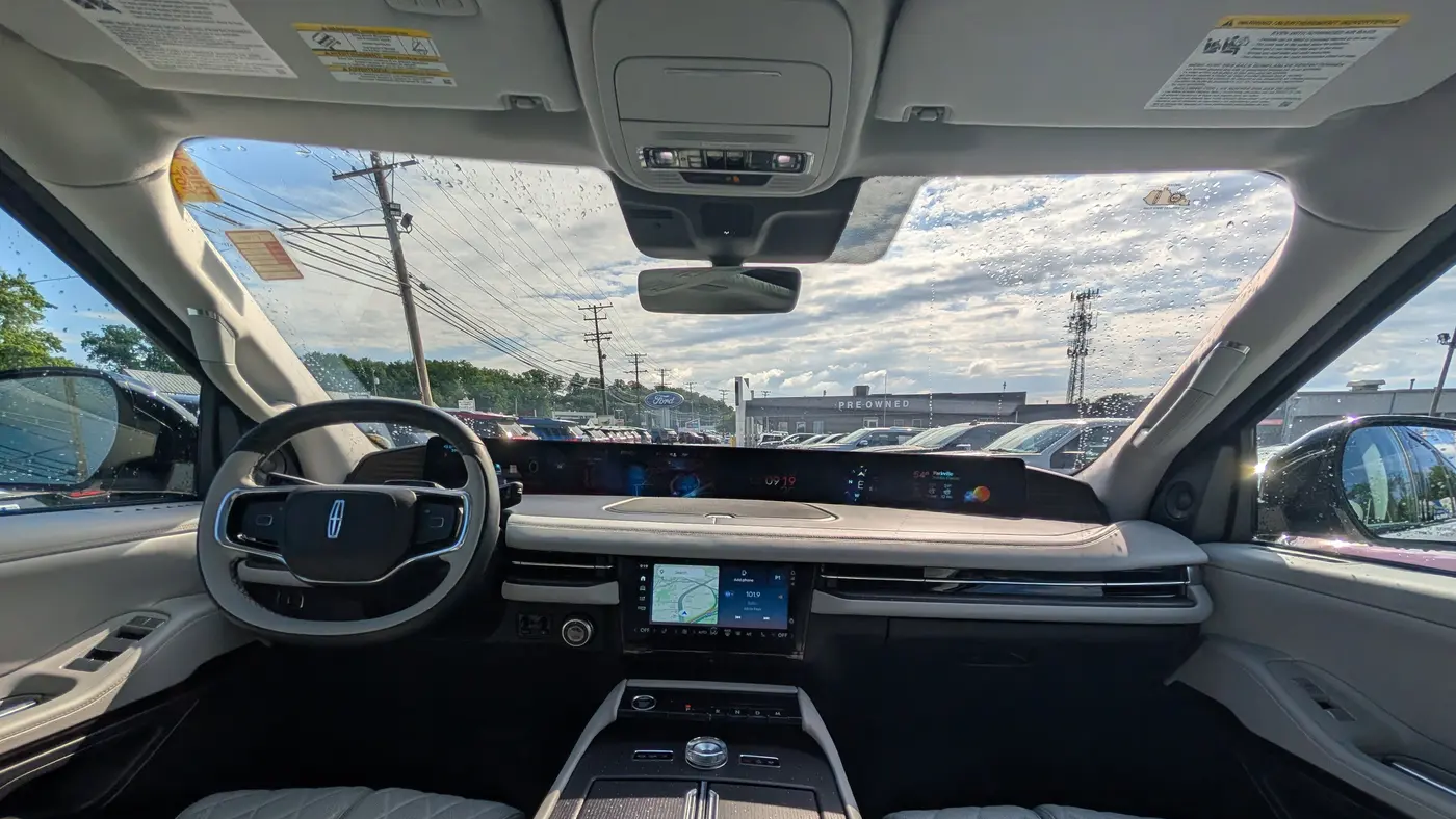 2025 Lincoln Navigator L Black Label