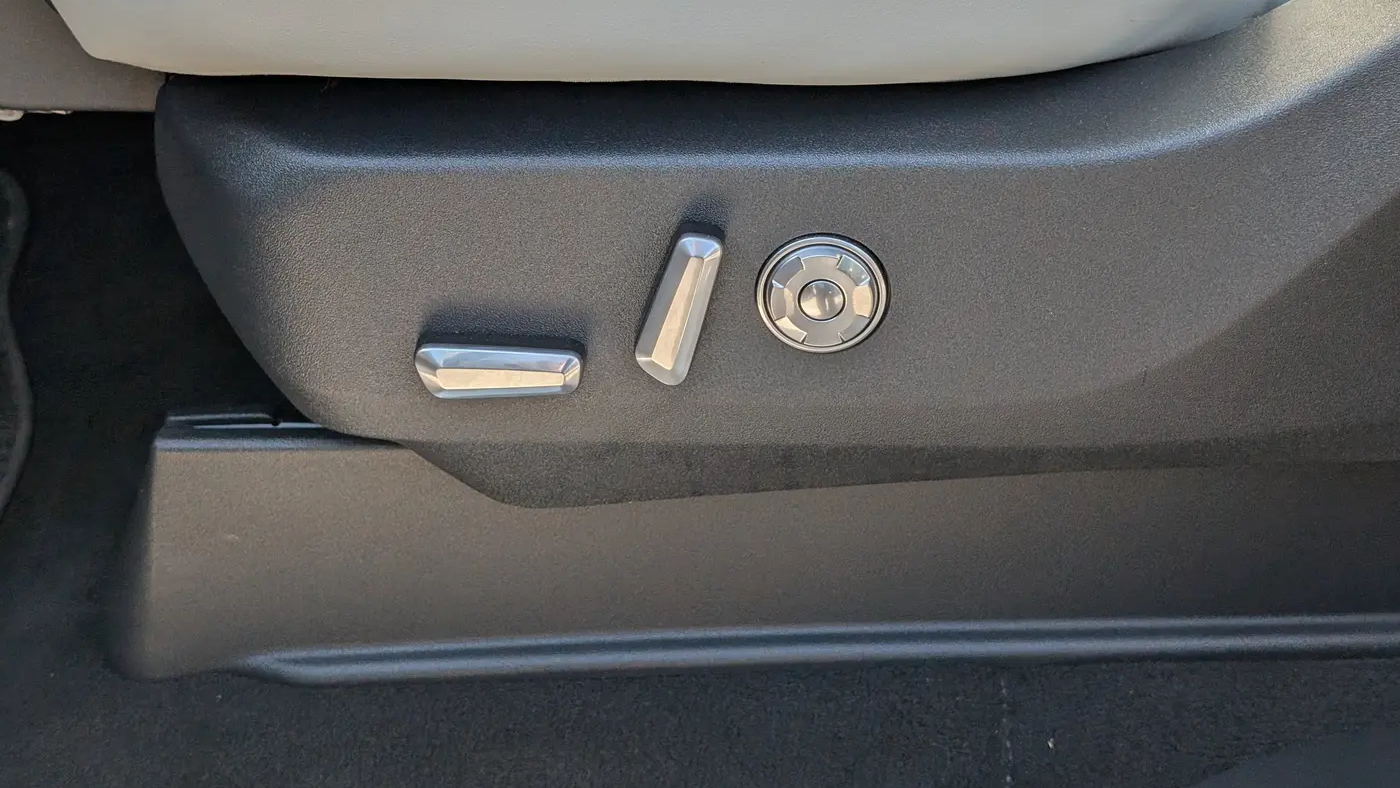 2025 Lincoln Navigator L Black Label