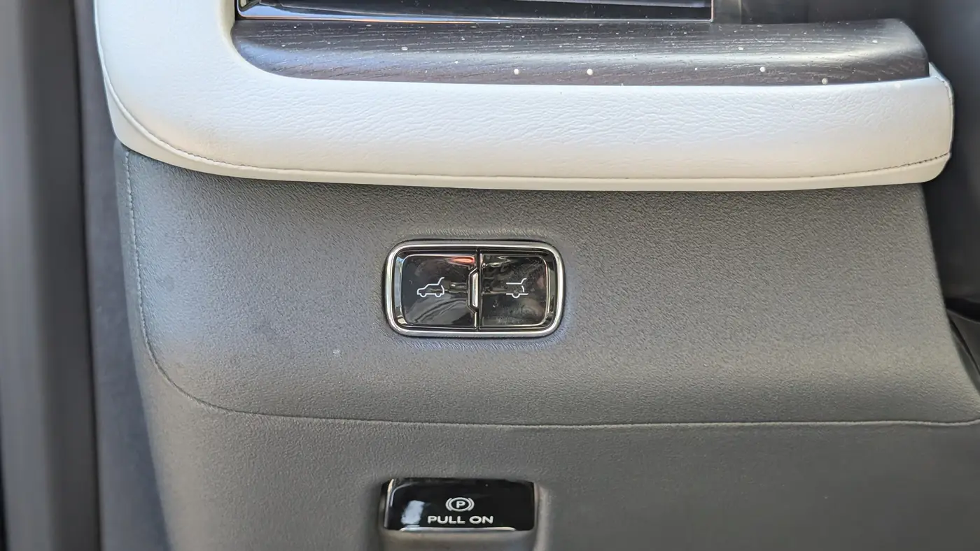 2025 Lincoln Navigator L Black Label