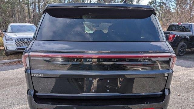 2025 Lincoln Navigator L Black Label
