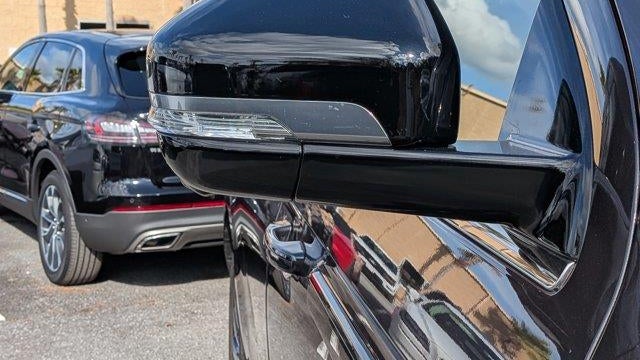 2025 Lincoln Navigator L Black Label