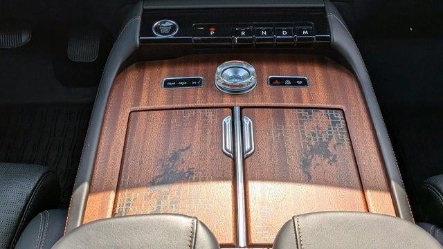 2025 Lincoln Navigator L Black Label